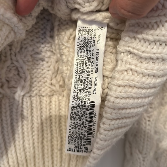 Zara cardigan/ sweater - Picture 6 of 8